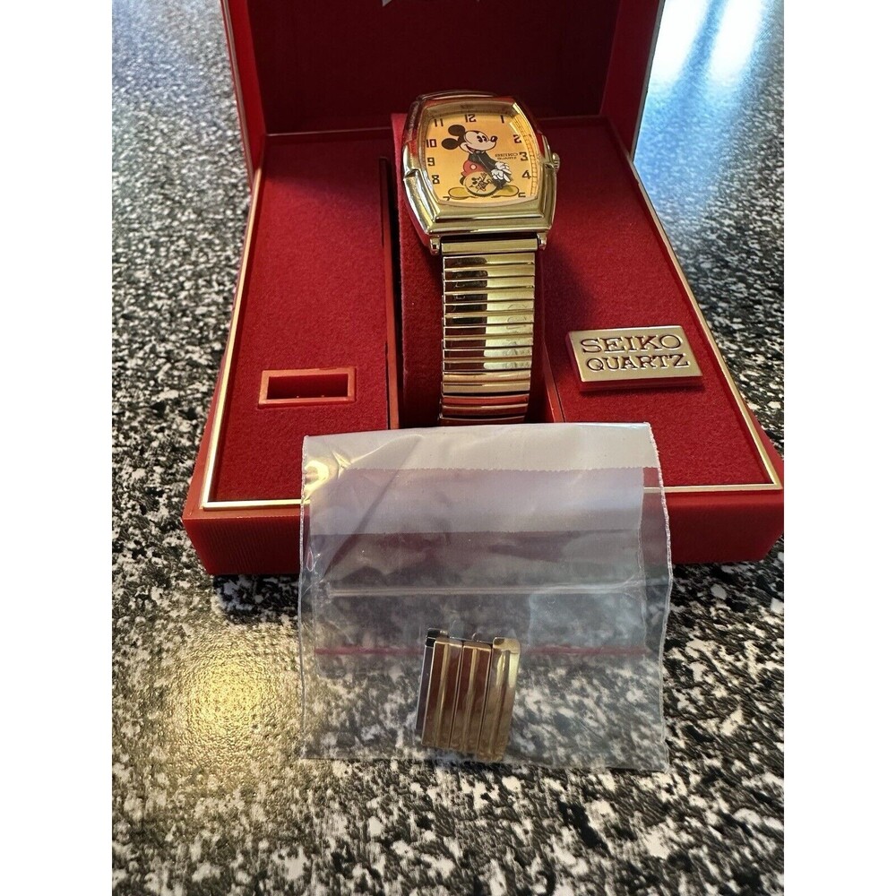 Vintage 60th Anniversary Mickey Mouse Gold Watch SEIKO Sed002 2K03-5009 Men Rare - Picture 5 of 6